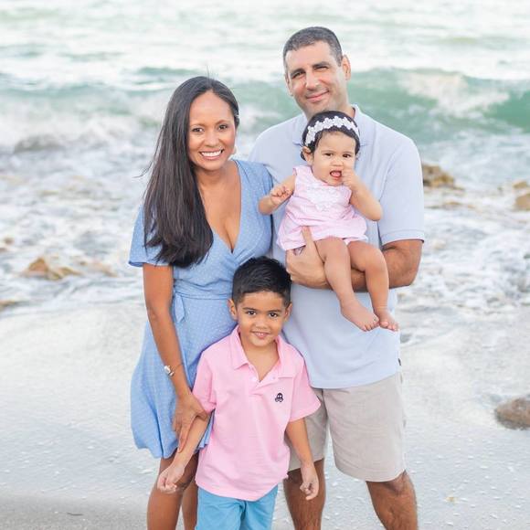 Meet your Posher, Riza - Picture 1 of 1